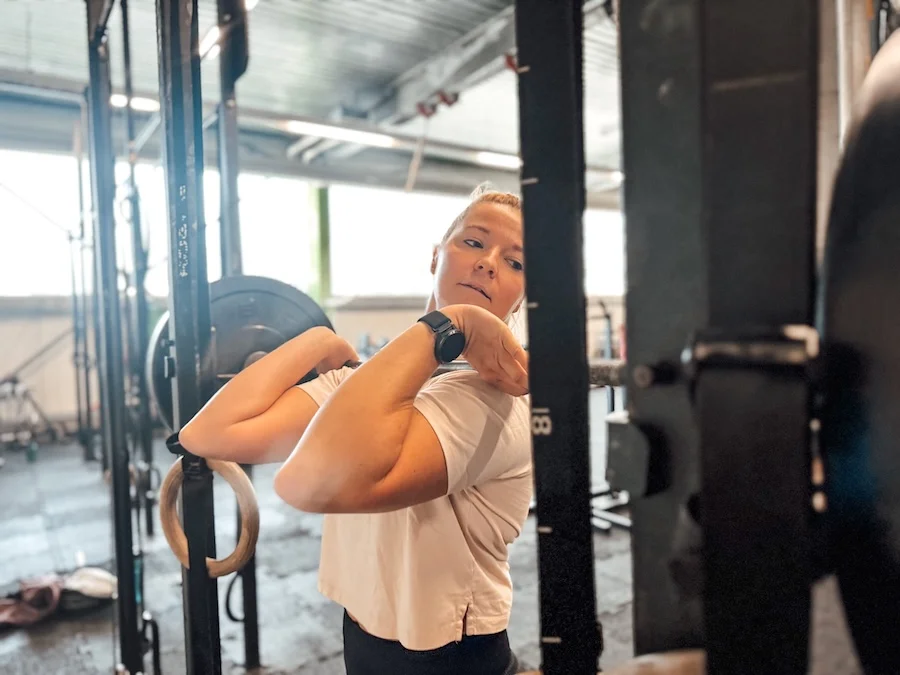 Female athlete with a barbell
