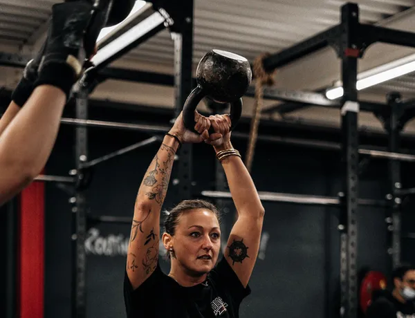 helen-workout-guide-meistere-das-crossfit-benchmar