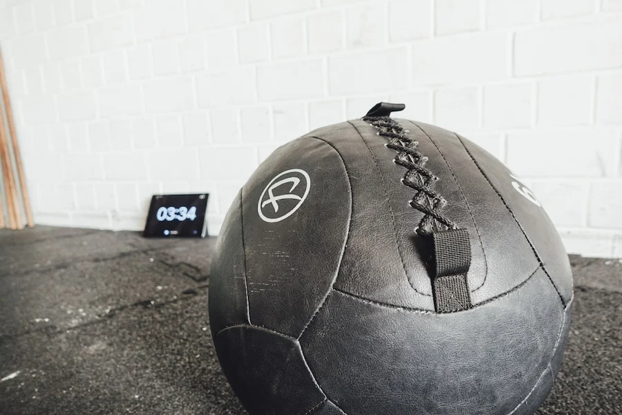 Wall Ball und der SmartWOD Timer